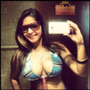 🌞 Salma - rencontre-Naturiste-Noisy-le-Grand