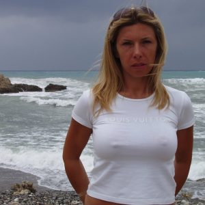 Prendre un café en fin de journée Justine - rencontre-Milf-Châlons-en-Champagne