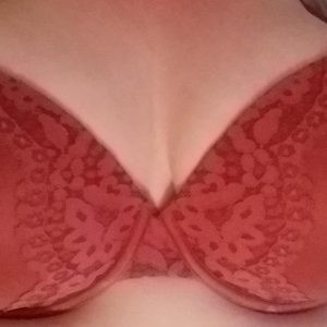Emma - rencontre-Milf-Saint-Brieuc